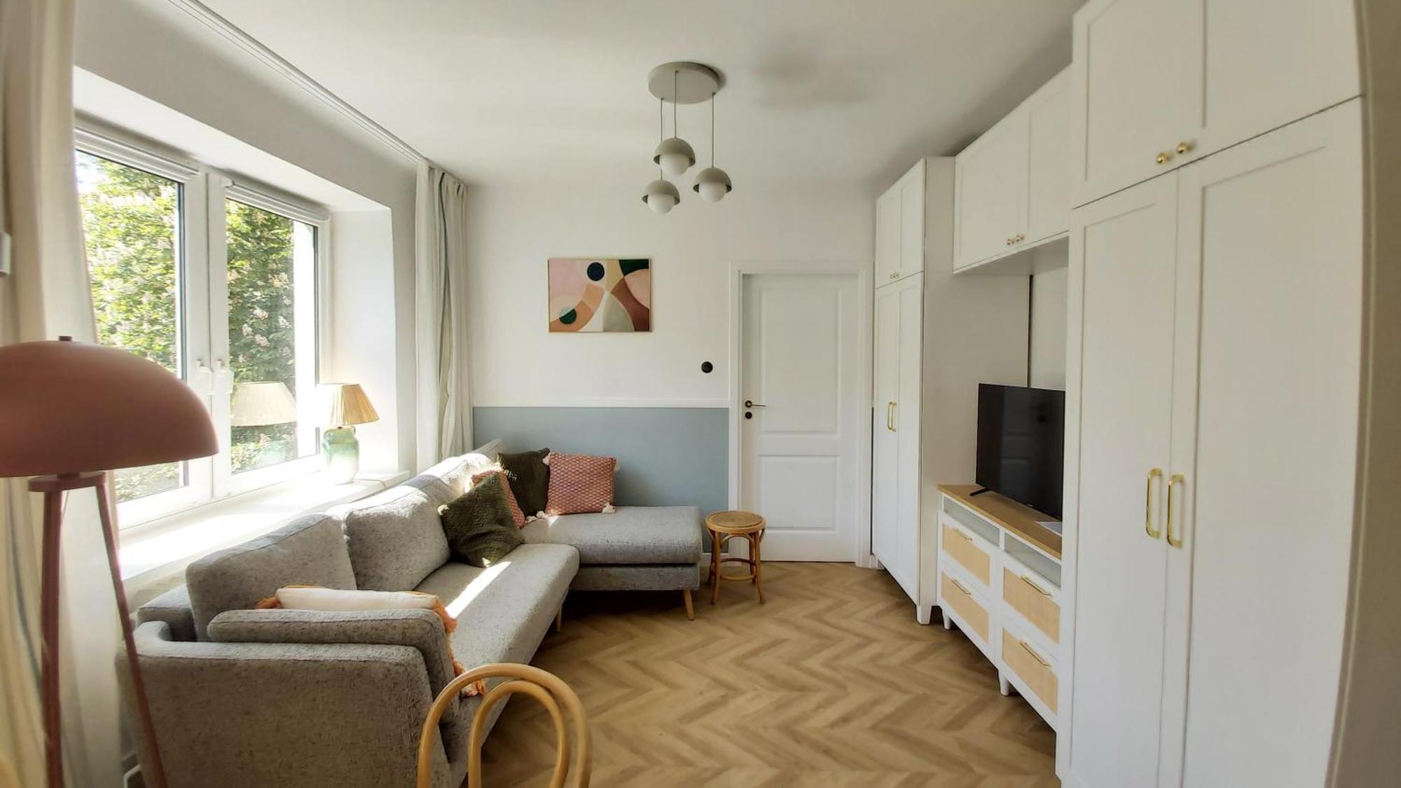 Olive Garden Center Apartment Warsaw